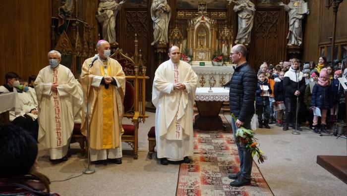 M�e svat� ke cti sv. And?ly Merici s otcem arcibiskupem