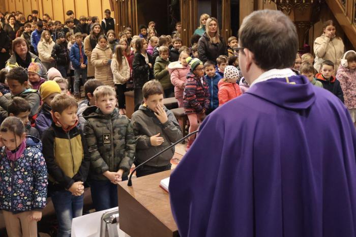 Mše svatá - nároční a radostní Mše svatá - nároční a radostní